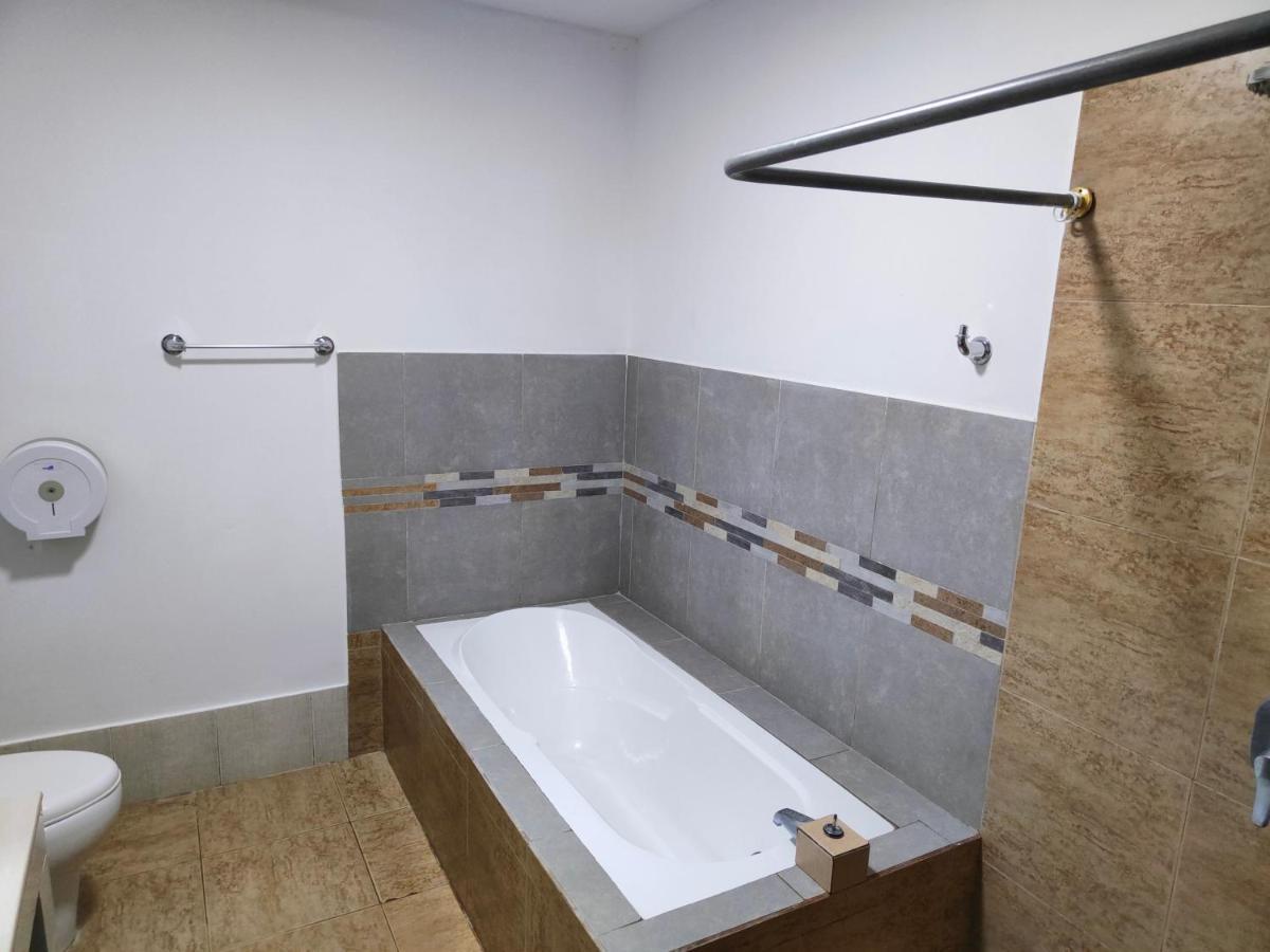 Hotel Punta Azul Pedernales Bagian luar foto
