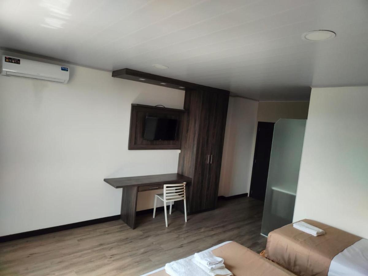 Hotel Punta Azul Pedernales Bagian luar foto