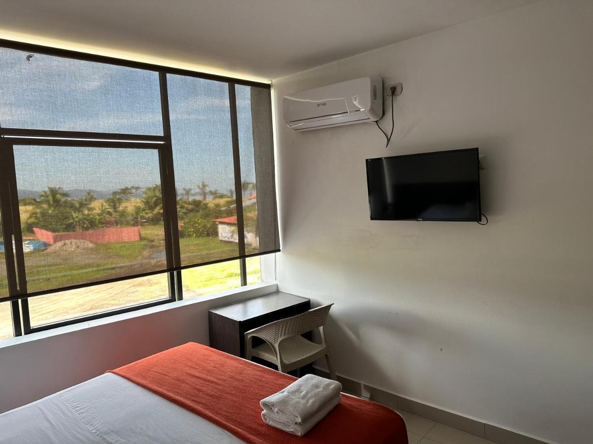 Hotel Punta Azul Pedernales Bagian luar foto